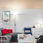 2 Bedroom Gorgeous In *