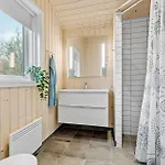 2 Bedroom Gorgeous In * Kalundborg