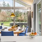 2 Bedroom Gorgeous In *