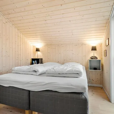 Hébergement de vacances 2 Bedroom Gorgeous In *