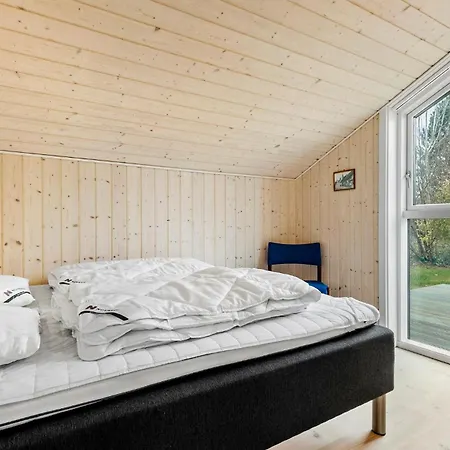2 Bedroom Gorgeous In