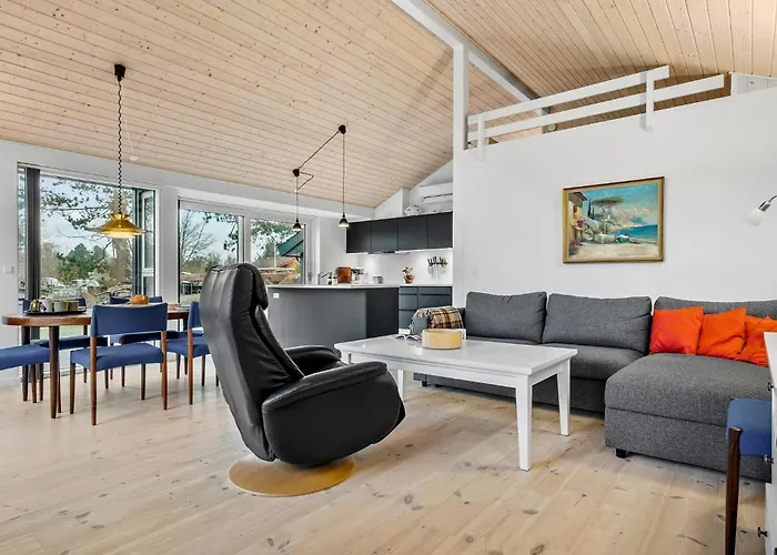 2 Bedroom Gorgeous In