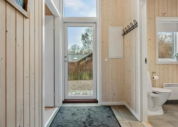 2 Bedroom Gorgeous In Kalundborg