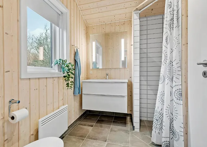 2 Bedroom Gorgeous In * Kalundborg